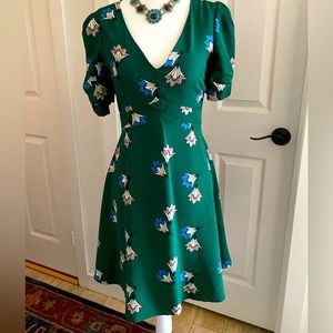 Ms.Selfridge Classic Green Floral Tea Dress with Open Puff Sleeve, Size 4 (US)